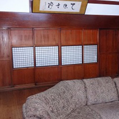 (居間)