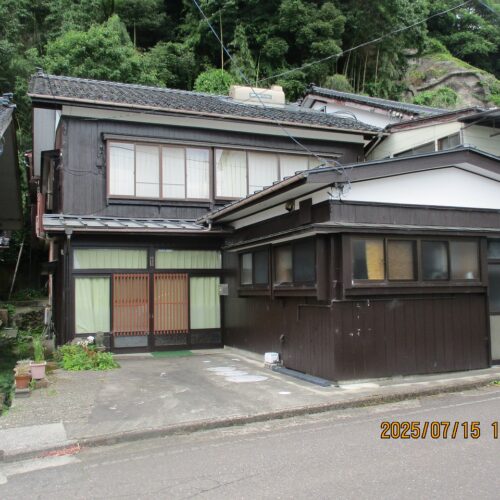 【水津】漁港近くの中古物件