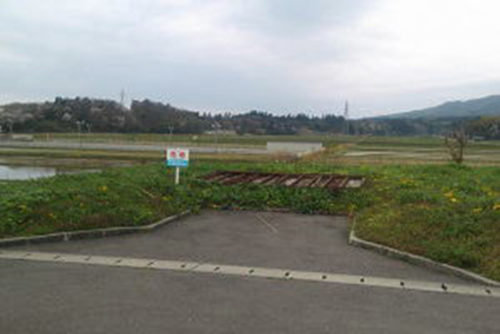 【加茂歌代】閑静な住宅地の空き地